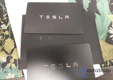 2024 Tesla Model Y Long Range Dual Motor All-Wheel Drive/Rwd from USA, damaged, VIN 7SAYGDED0RA327806